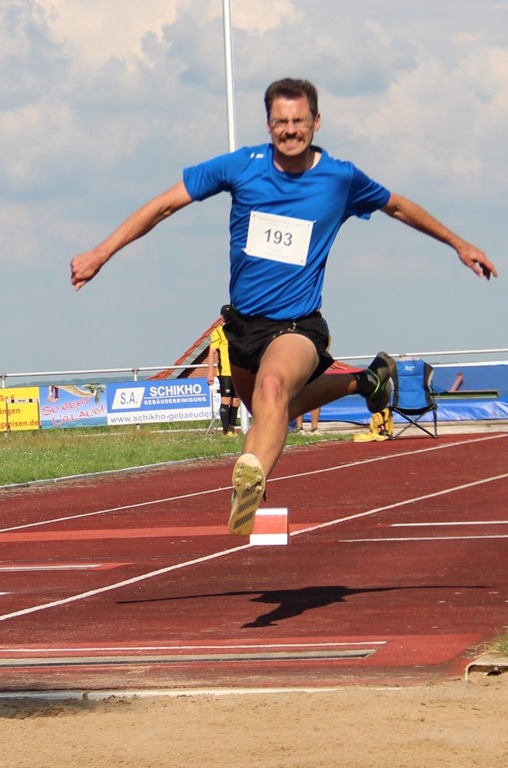 Karsten Krause beim Dreisprung