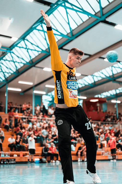 MTV-Torhüter Eike Engelbrecht will auch beim Gastspiel in Oranienburg mit starken Paraden glänzen. Foto: Lando Reinberger